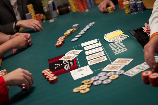 What are the different types of poker sequences